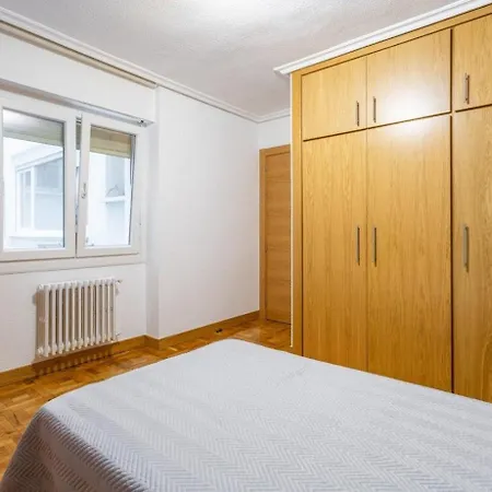 Lägenhet 2-bedroom In *